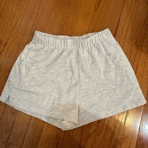 LIKE NEW GARAGE LIGHT GRAY LOUNGE SHORTS